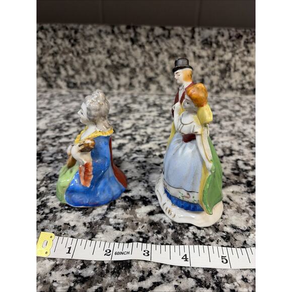 Lot Of 2 Vtg Occupied Japan (1945-1952) Figurines Porcelain Couple Mandolin - Picture 3 of 7